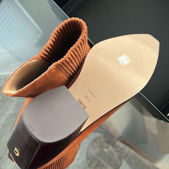 COACH Prestyn Ankle Booties Burnished Amber, Leather Suede, New, Size 9 - Picture 12 of 16